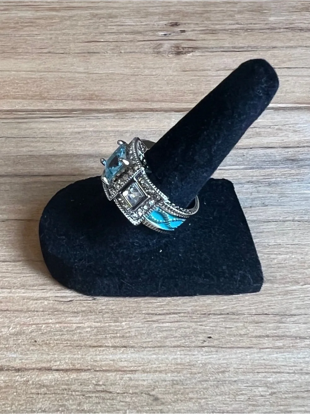 Silver Tone Fashion Ring with Blue Square Stone and Clear Accents size 7.5-NWOT